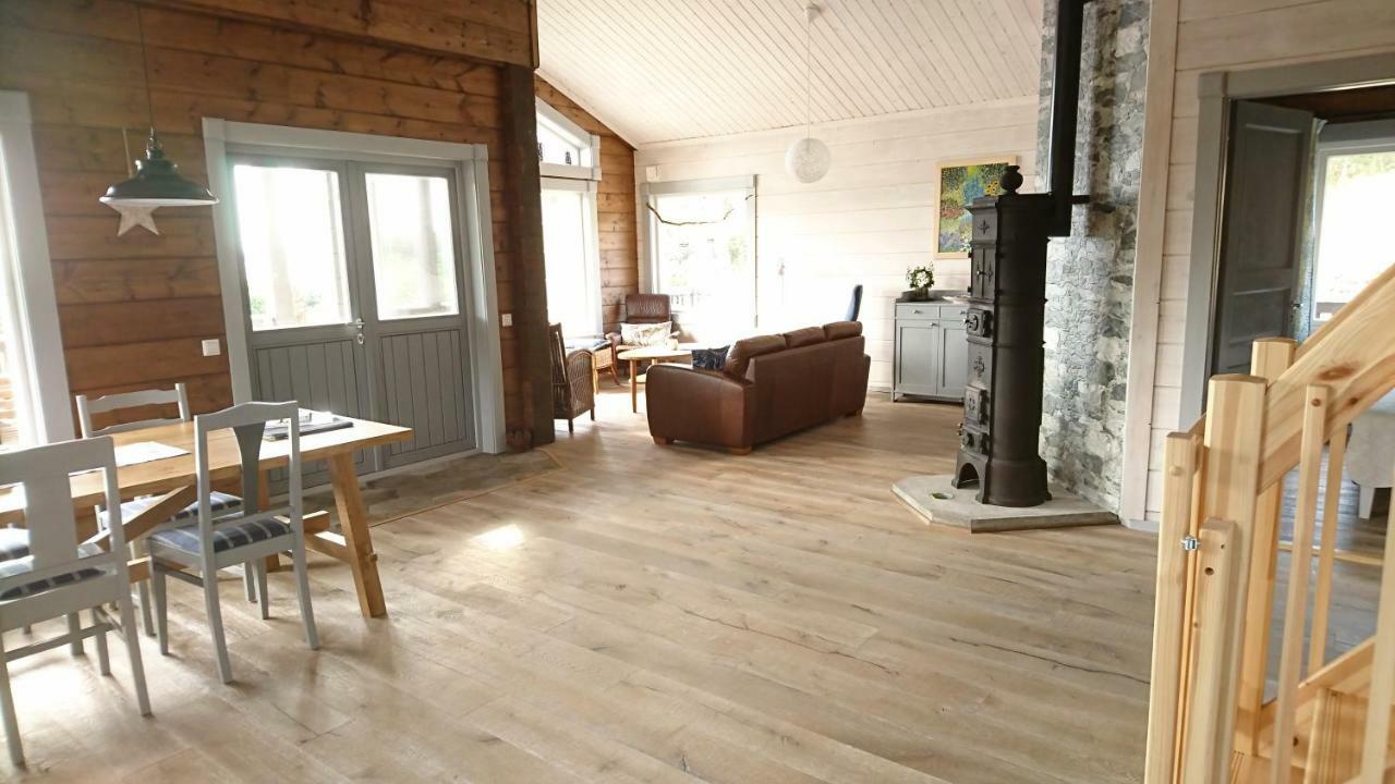Stravillan Frillesås Kültér fotó